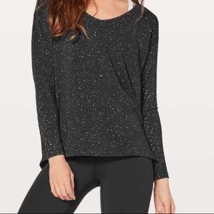 Lululemon back in action long sleeve top